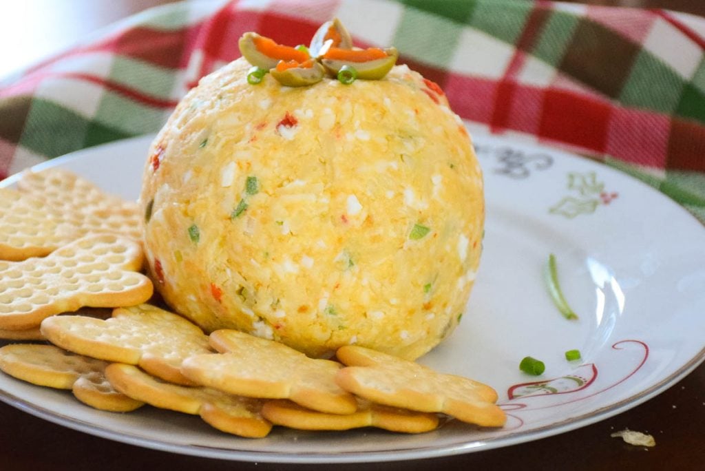 Mom's Cheese Ball