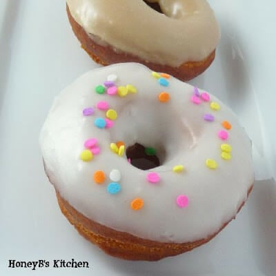 Nanny's Raised Doughnuts