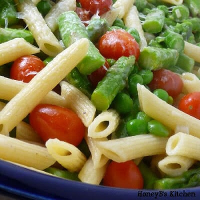 Penne with Asparagus and Cherry Tomatoes - Grumpy's Honeybunch