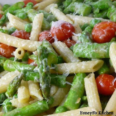 Penne with Asparagus and Cherry Tomatoes - Grumpy's Honeybunch