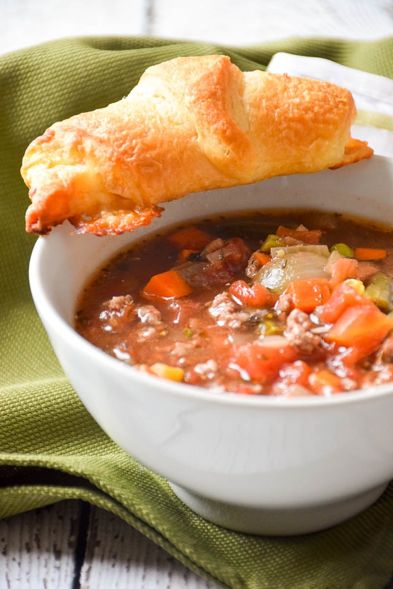 https://grumpyshoneybunch.com/wp-content/uploads/2010/12/Hamburger-Soup-6.jpg