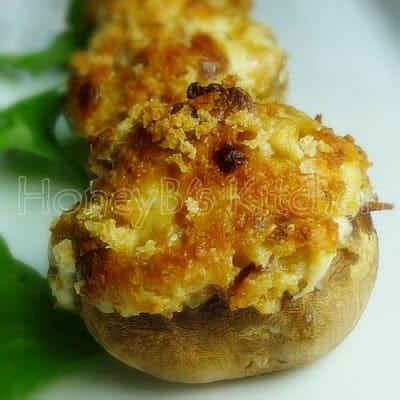 Buffalo and Blue Cheese Stuffed Button Mushrooms