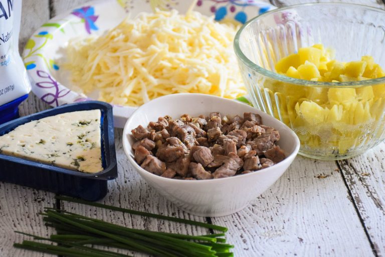 Steak and Potato Pizza Hearty and Delicious Grumpy's Honeybunch