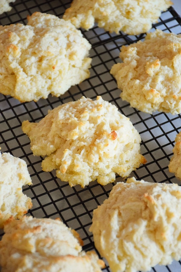 Chipped Beef Gravy & Biscuits