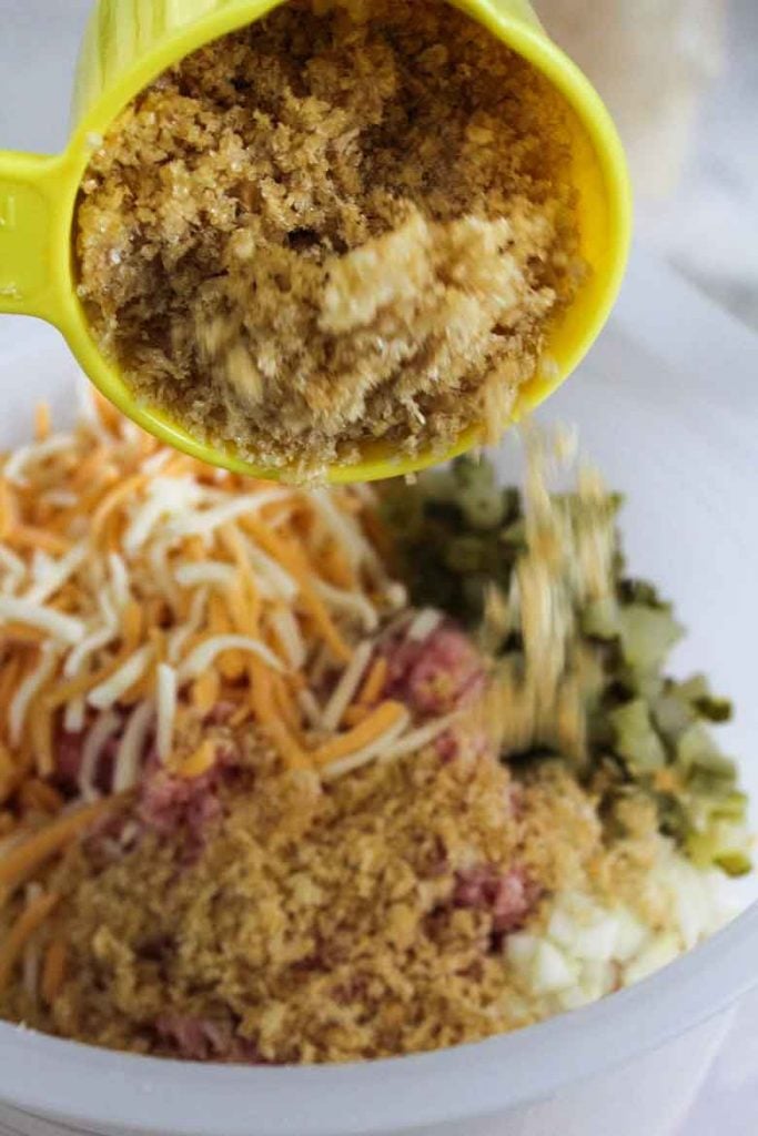 adding pork rinds to meatloaf mixture