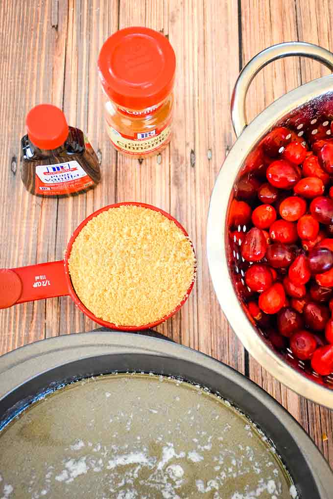 Ingredients for cranbery topping.