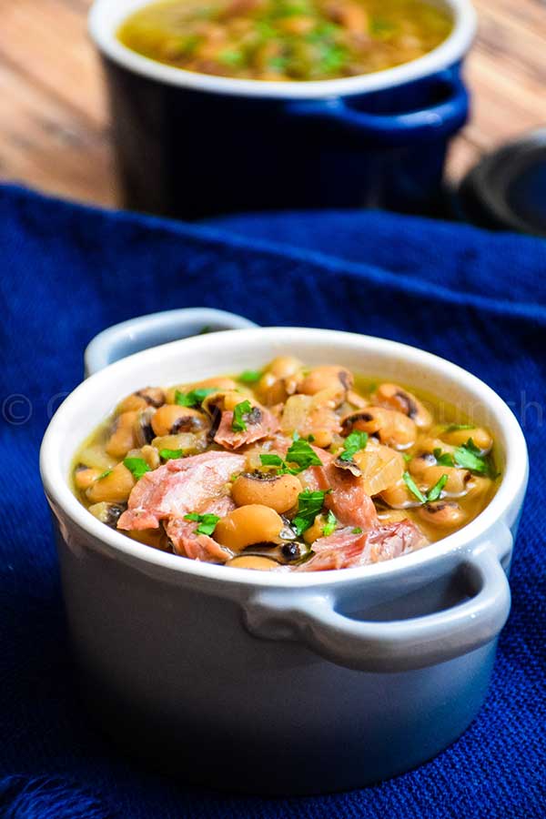 Slow Cooker Black-Eyed Peas with Ham Hock - Grumpy's Honeybunch