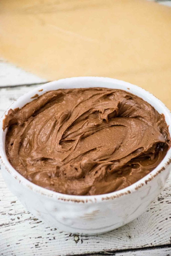 Chocolate Buttercream Frosting in a bowl