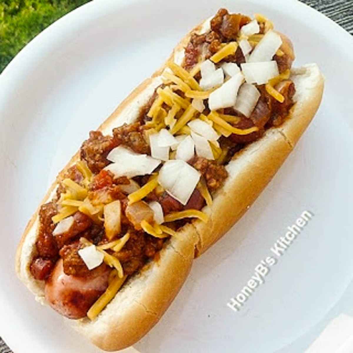 Easy & nutritious - hotdog with Hunt's Pork & Beans Pair this with